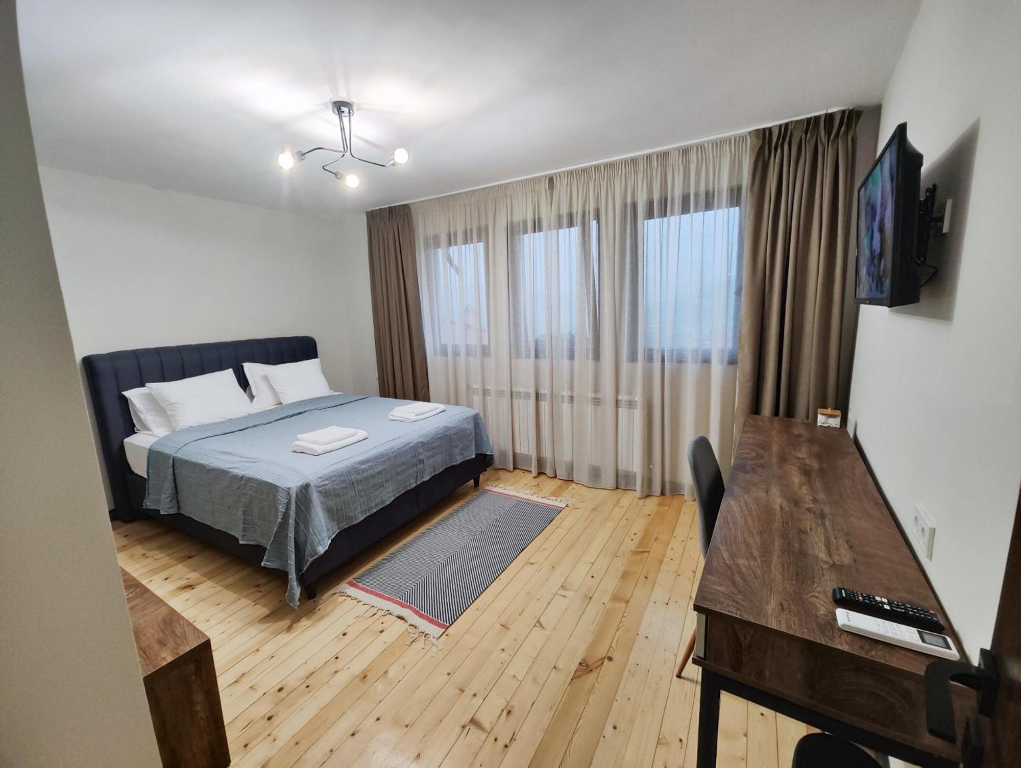 Guest House Lazara เวลีคอเทอร์โนโว ภายนอก รูปภาพ